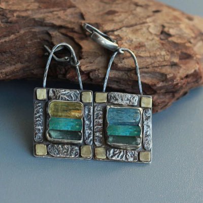 Boucles d'oreilles "Antique" avec des cristaux bleus et verts