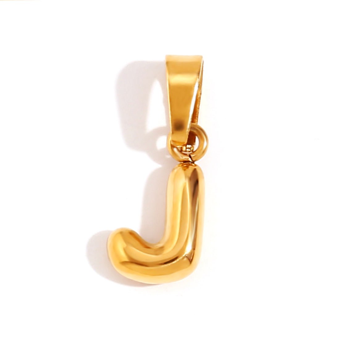 Collier avec lettre en bulle