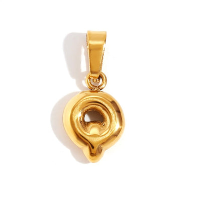 Collier avec lettre en bulle