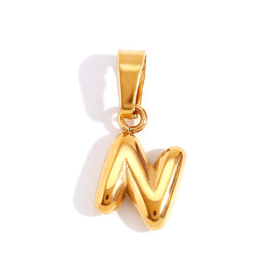 Collier avec lettre en bulle