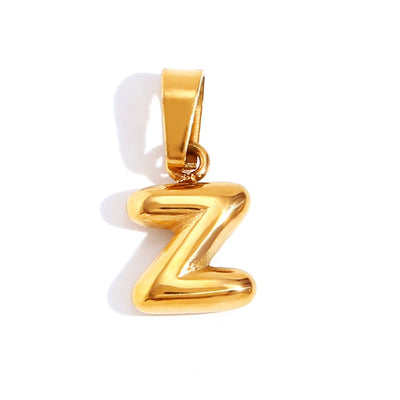 Collier avec lettre en bulle