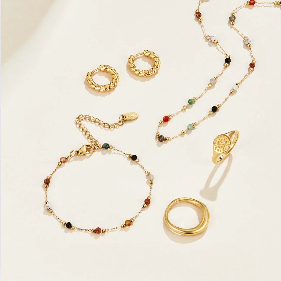 Collier avec perles en pierre Lulu